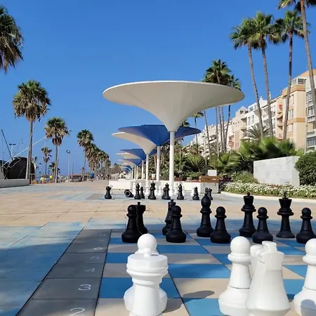 Apartment Free Parking, 40 Meters From The Beach, Wi-fi, Ac