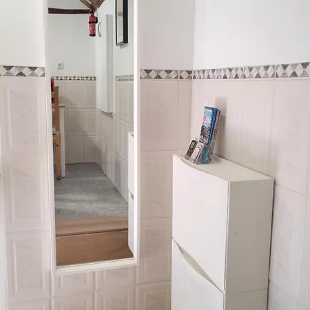 Free Parking, 40 Meters From The Beach, Wi-fi, Ac *