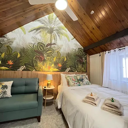 Free Parking, 40 Meters From The Beach, Wi-fi, Ac