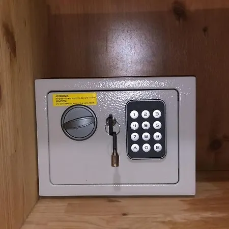 Lejlighed Free Parking, 40 Meters From The Beach, Wi-fi, Ac