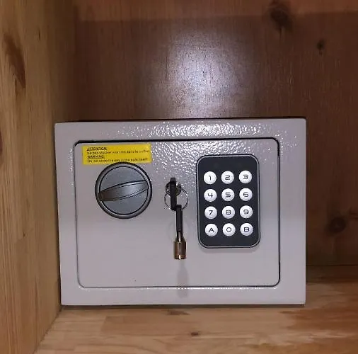 Apartament Free Parking, 40 Meters From The Beach, Wi-fi, Ac