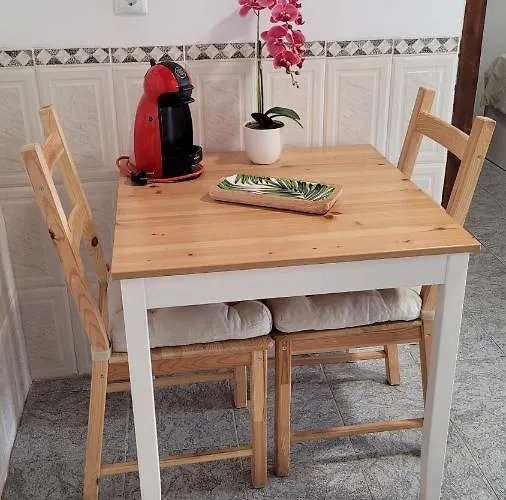 Apartament Free Parking, 40 Meters From The Beach, Wi-fi, Ac Estepona