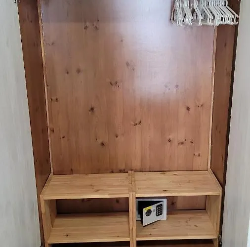 Free Parking, 40 Meters From The Beach, Wi-fi, Ac Apartament *