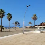Free Parking, 40 Meters From The Beach, Wi-fi, Ac *