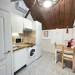 Free Parking, 40 Meters From The Beach, Wi-fi, Ac Lägenhet Estepona